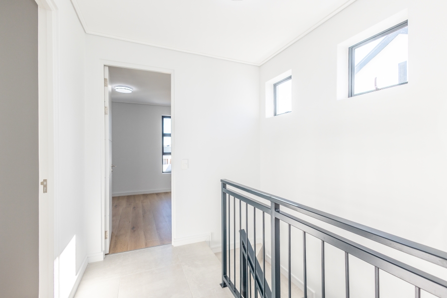 3 Bedroom Property for Sale in Le Coste Estate Western Cape